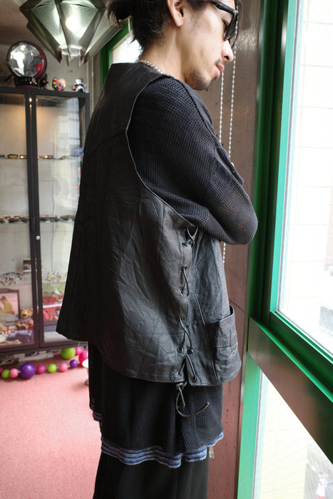 90s lace-up leather vest