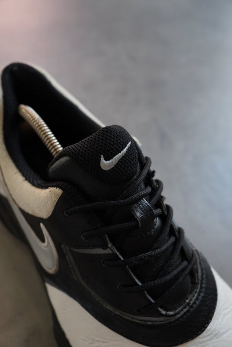 NIKE Heritage III Golf Shoes