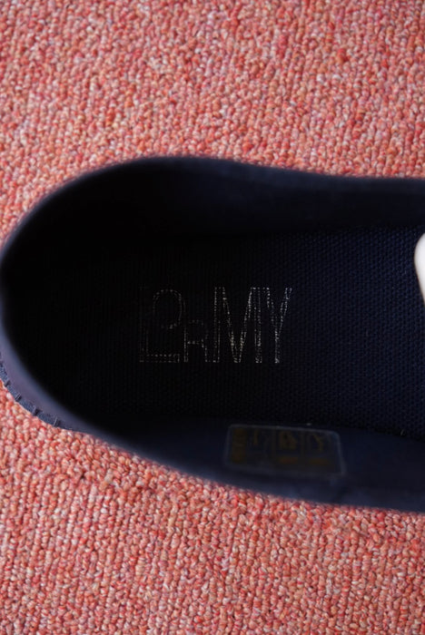 00s LORMY U-tip espadrilles