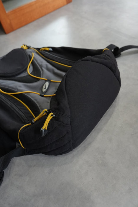 90s NIKE 3D backpack