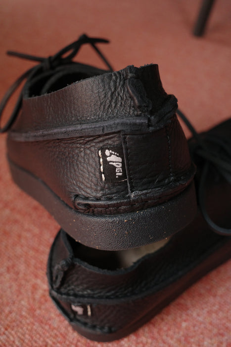 Yogi Footwear FINN II TUMBLED BLACK