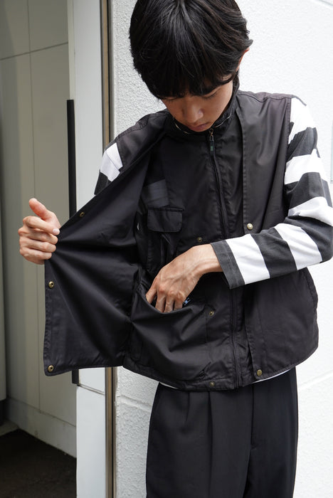 00s DAKS nylon gimmick vest