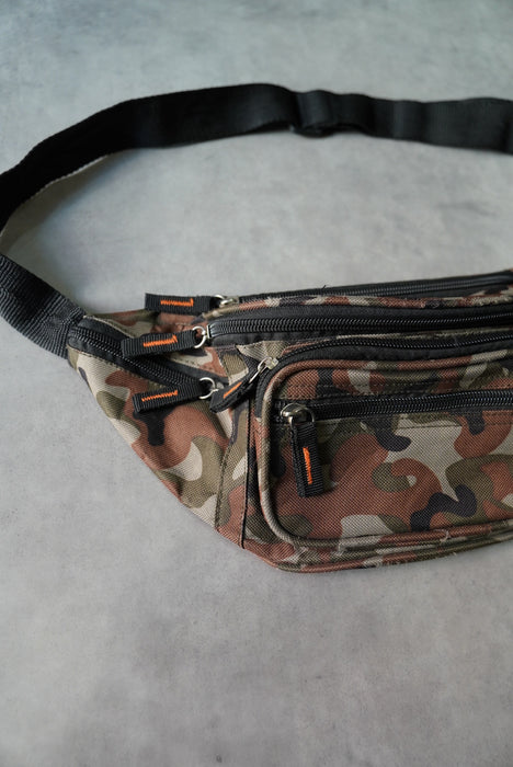 00s camouflage waist bag