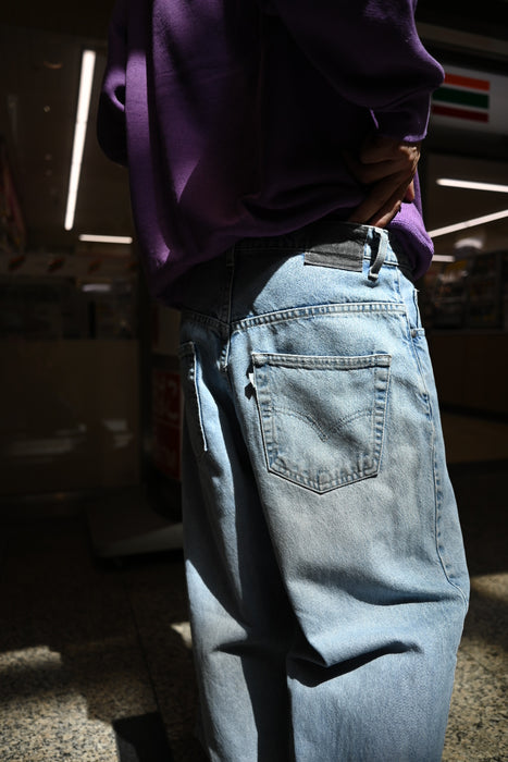 90s Levi's silver Tad