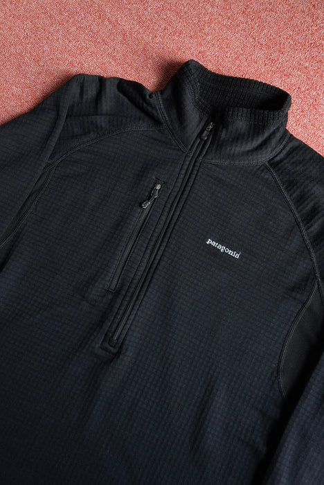 patagonia R1 Pullover