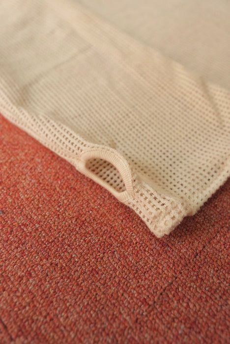 HAPPYEND mesh tee white
