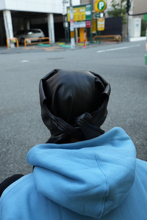 NAM HEAD APRON FAUX LEATHER