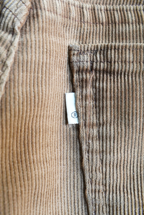 LEVI’S 519 corduroy pants